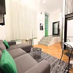 Cozy Downtown 2Br Ground Fl Apt - Green Piano