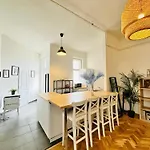 Rakoczi City Apartment