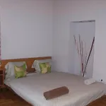 T & E Apartment Budapest