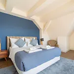 Zoya Luxury Residence