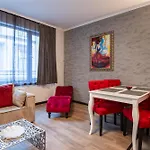 Budapest Holidays Apartments & Spa