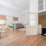 Erika\'S Downtown Home Budapest