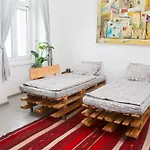 Par Par Apartman
