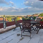 La Siesta Penthouse Apartment