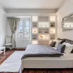 Basilica And Castle View Luxury Suite, Free Parking Reservation Needed