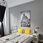 Budget Apartment By Hi5- Akacfa Street
