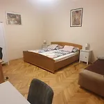 Garibaldi Apartman