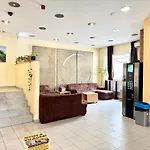 Urbannest Private Hostel Rooms