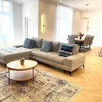 Buda Suite