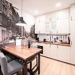 Petit Pearl - 2 People, Wifi, Tv, Ac