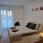Beke Apartment