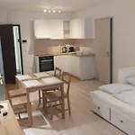 Family Apartment 1 Near By Heroes Square With Free Garage