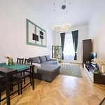Modern Soul In Central Budapest