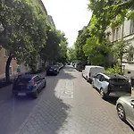 Deluxe Cosmopolitan Apartment Budapest With Free Parking