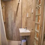 Z40 - Budget Apartment