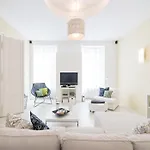 Oasis Apartments - Budapest City Park