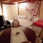 Nyilas Misi Apartments Viola