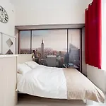 Manhattan Studio