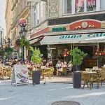The Fashion Street Apartment