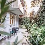 Toldy Apartment