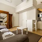 Lisianthus Apartments