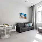 Boutique Apartment In Budapest Downtown