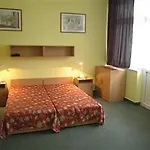 Peto Apartment Hotel