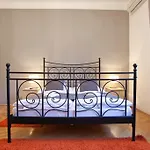 Parliament Penthouse Boutique B&B