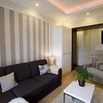 Elisabeth Bridge Apartmans