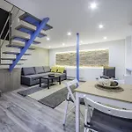 Akacfa 2 Bedroom Center Apartment