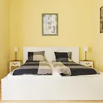 Kazinczy Dream Apartment