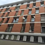 Downtown Rose Garden Apartments Whit Garage Opcional