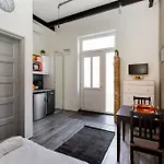 K10 B Kazinczy Apartment
