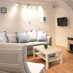 Friendly Apartment In Center