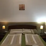 Elvis Guesthouse