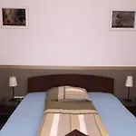 Elvis Guesthouse