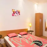 Carolyn Apartman In The Old City