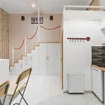 Astoria Airconed Apartments