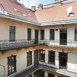Hanna Apartment