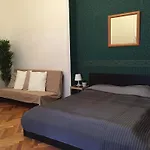 Budget Apartment By Hi5 - Vaci Street 44