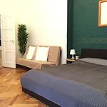Budget Apartment By Hi5 - Vaci Street 44