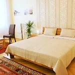 Supercentral Apartment