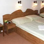 Sas Club Hotel