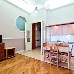 Luxurious 2-Bedroom Suite