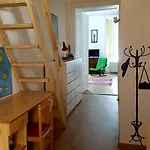 Jolanda Apartment
