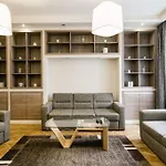 Apartment At Nagymezo
