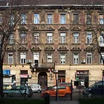 Sweet Home Apartments