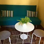 Entire Luxury Apartment In The City Center