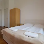 Westend Minihotel