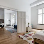 Basilica Dream Home In The Absolute Center